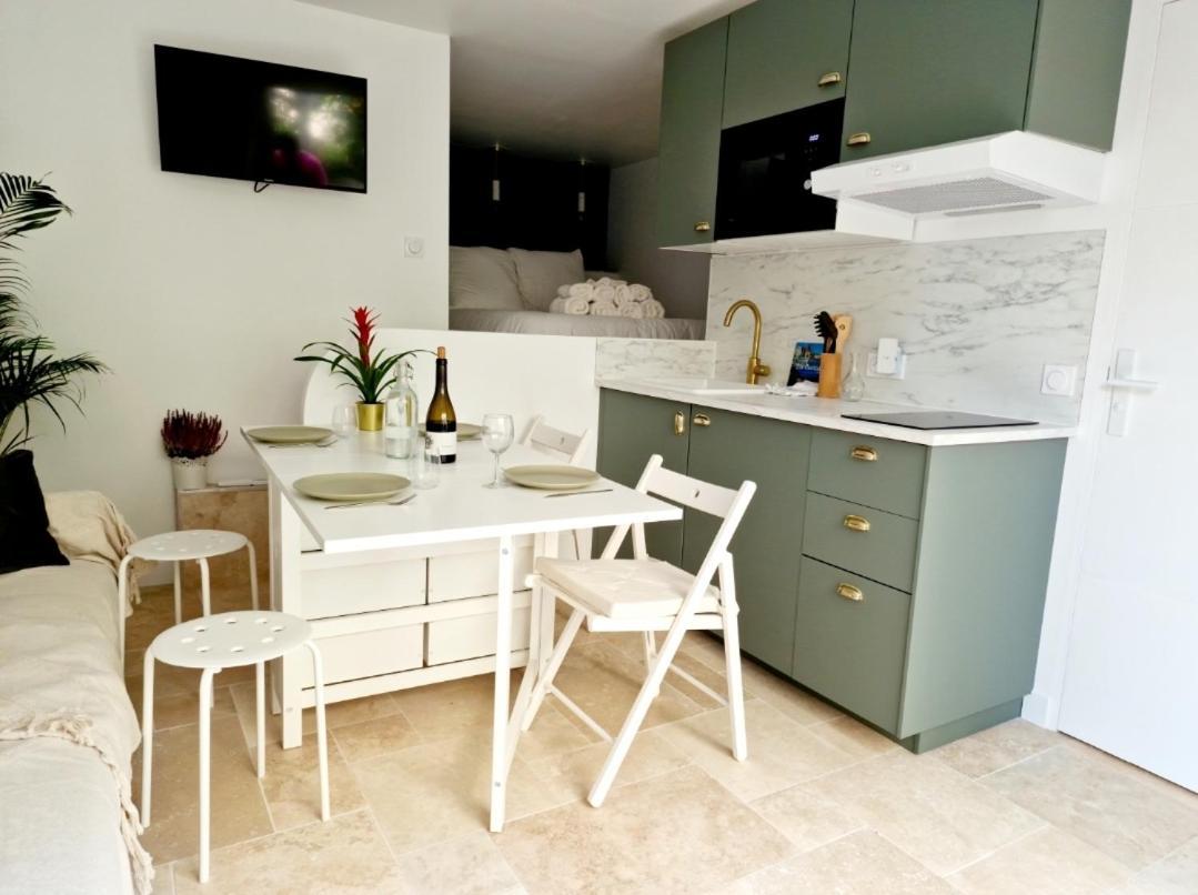 Studio Au Bas Des Cretes En Bas De Villa A La Ciotat Proche De La Mer Et De Marseille Экстерьер фото